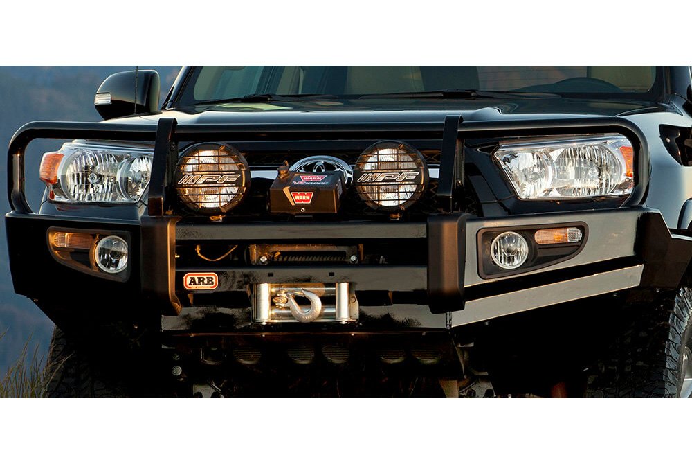 ARB® Toyota 4Runner 2006 Deluxe Full Width Front Winch HD Bumper with