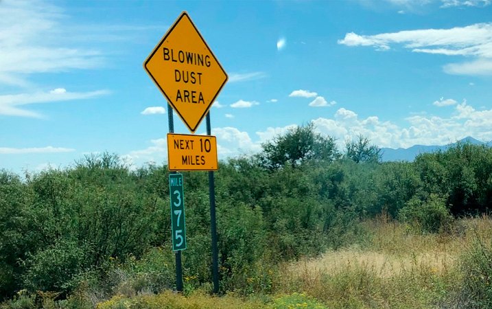 Blowing Dust Area Sign