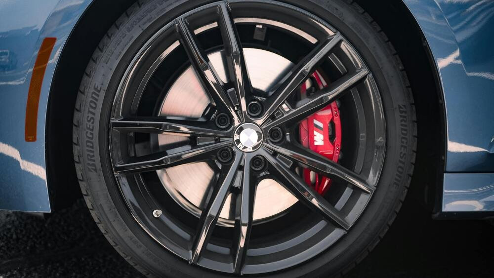 ed calipers on a BMW M model
