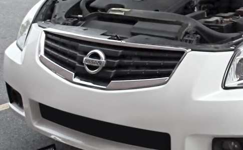 OEM Nissan Grille