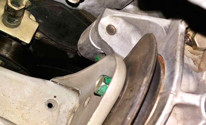 Additional Motor Mounts At Top Of Engine