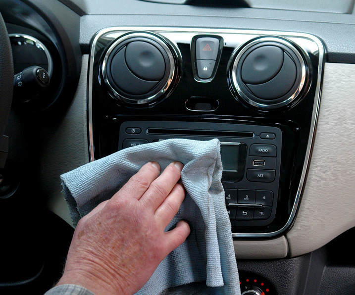 Dash Cleaning