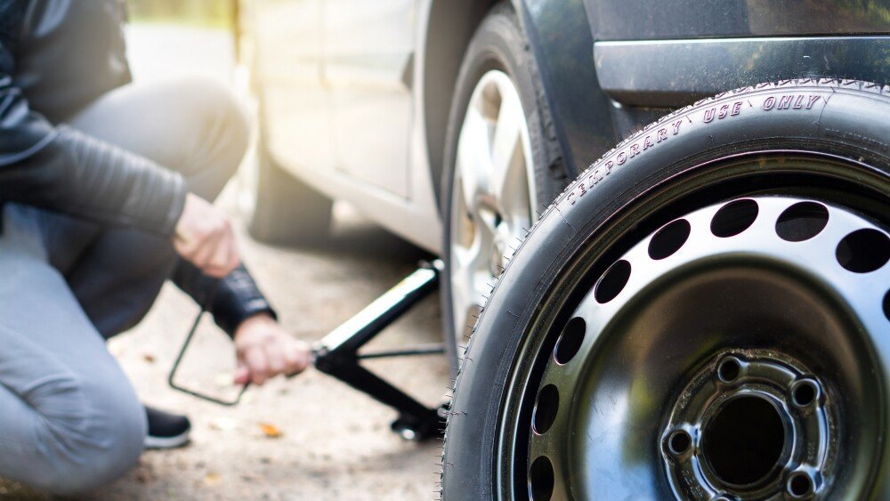 Tire change equipment
