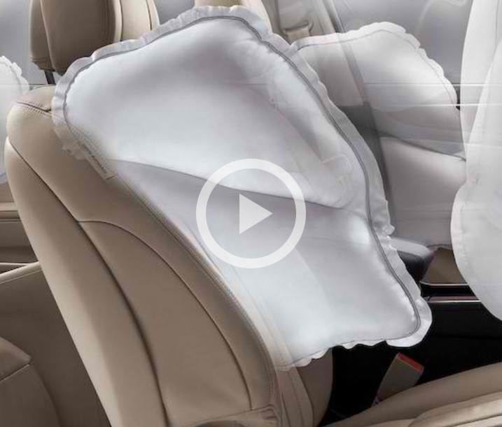 Safety of universal & custom fit seat covers