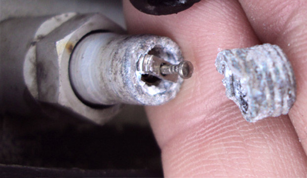 Crumbled TPMS Valve Stem