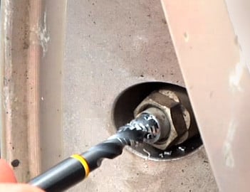 Cutting New Thread Inside Valve Stem Using Tap