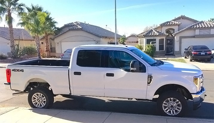 Ford F-250 SuperCrew 4-Door