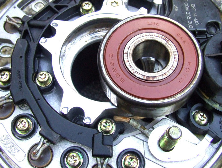 Alternator Worn Out Bearings