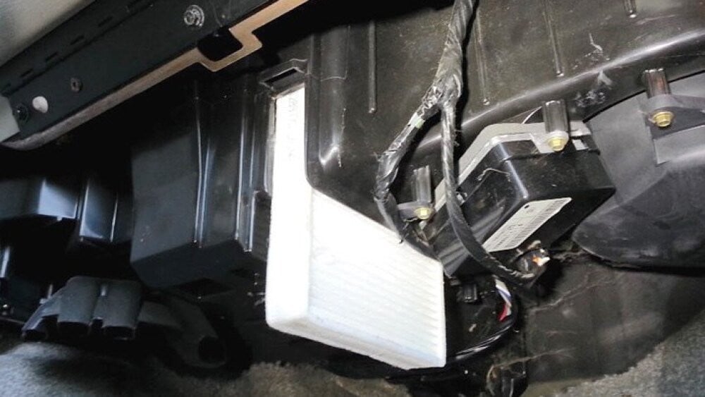 Under dashboard cabin air filter replacement
