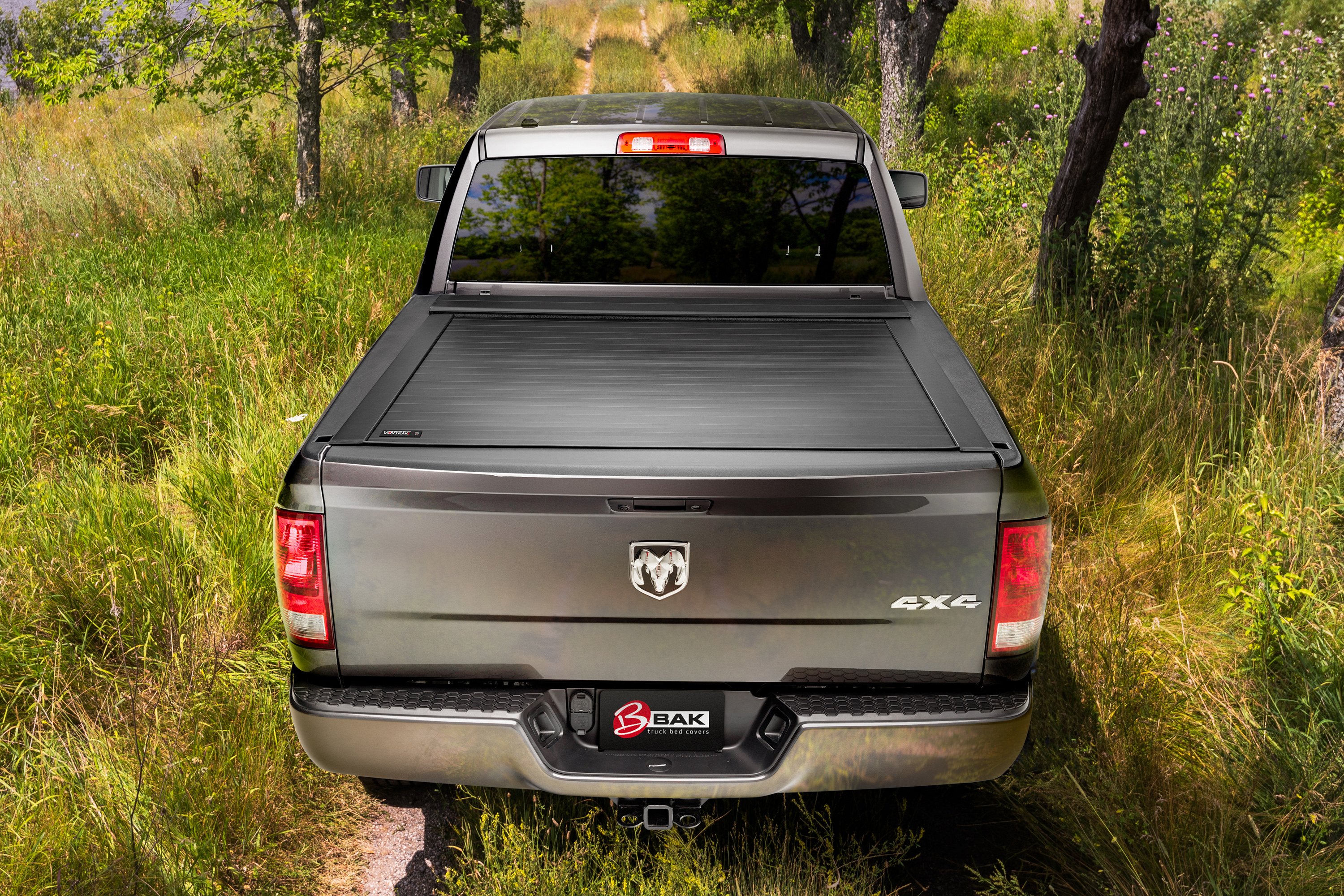 Bak Vortrak Retractable Tonneau Cover