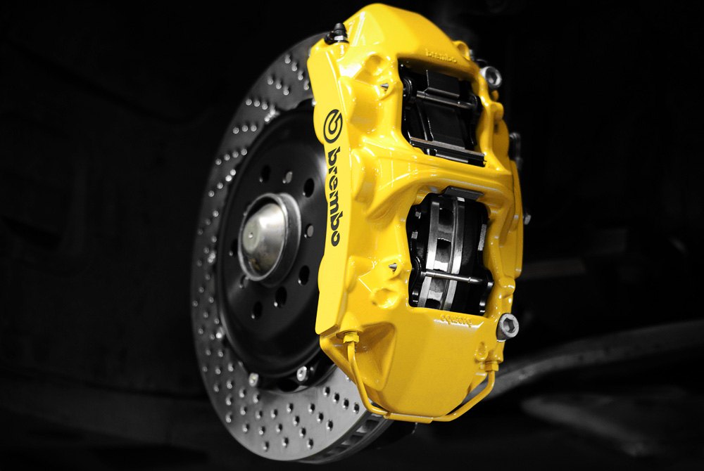 желтые суппорта амг. желтые суппорта. суппорт brembo нексия 1. желтые суппорта е60. ауди rs желтые суппорта.