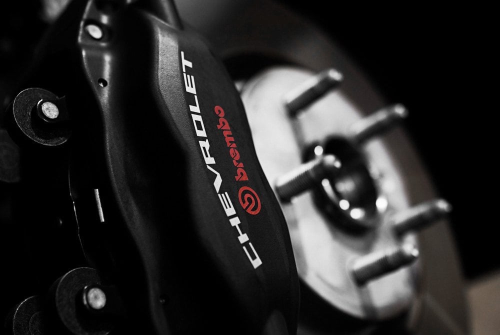 Tm performance. Brembo логотип. black calipers. tm performance components motorsport.