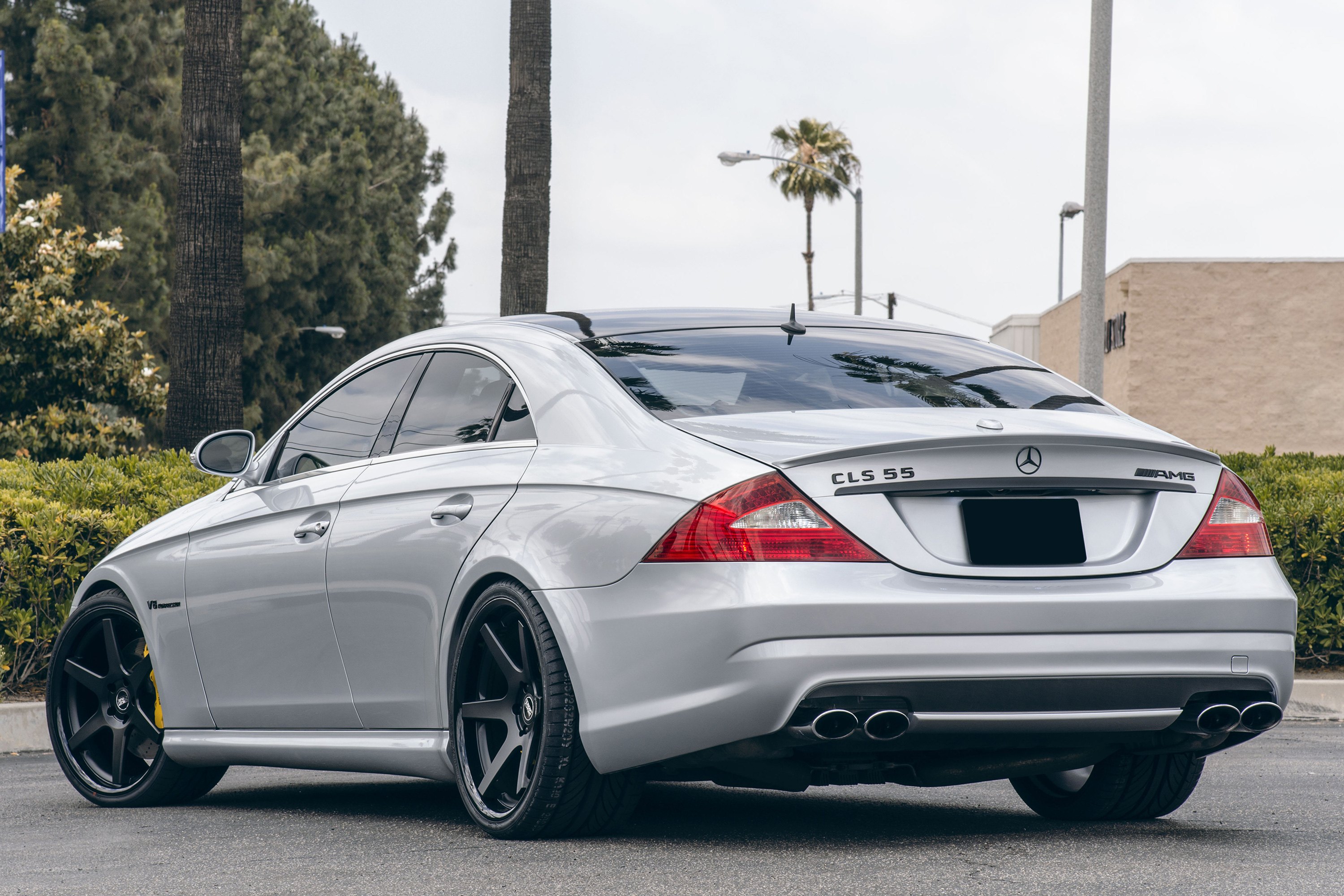 Фото cls 55