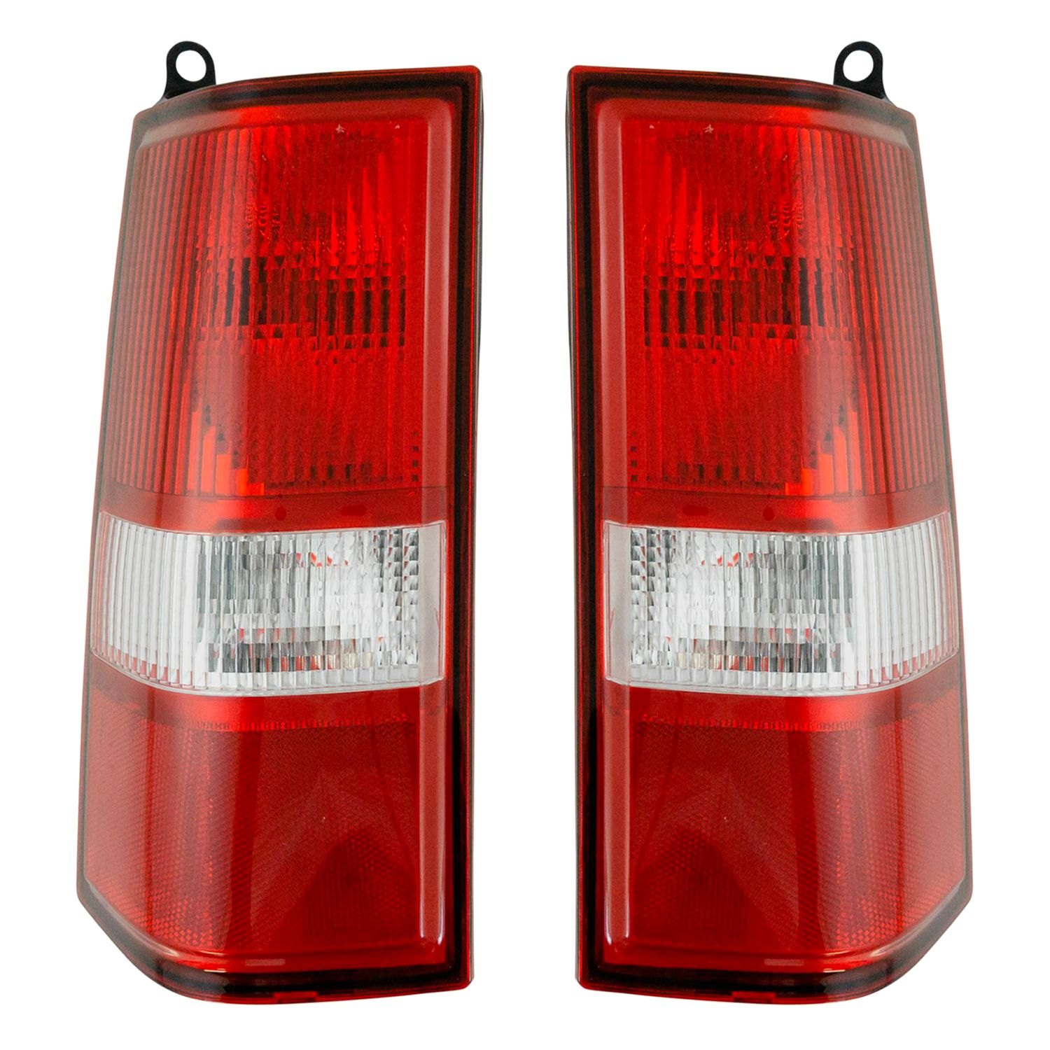 DIY Solutions® LHT08081 Driver and Passenger Side Replacement Tail Lights