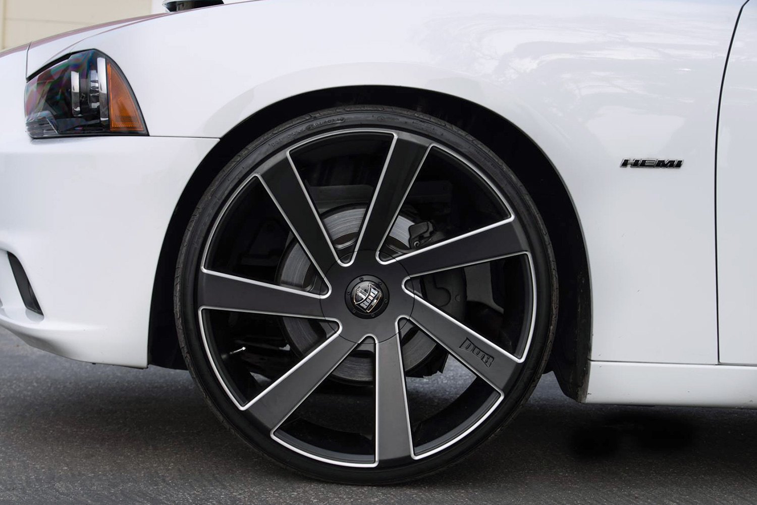 Dub S133 DIRECTA Wheel 22x9.5 (15, 5x120.65, 72.56) Black Single Rim.