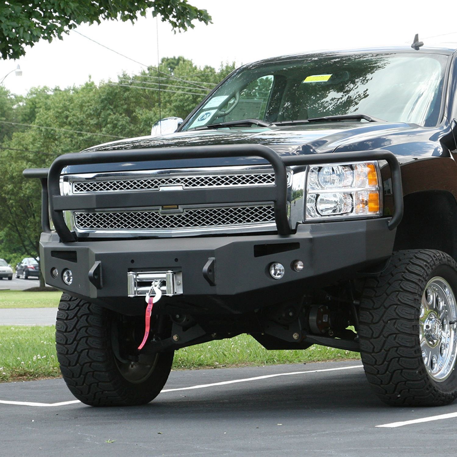 Fab Fours ® - Premium Full Width Front HD Winch Bumper with Brush Guard.