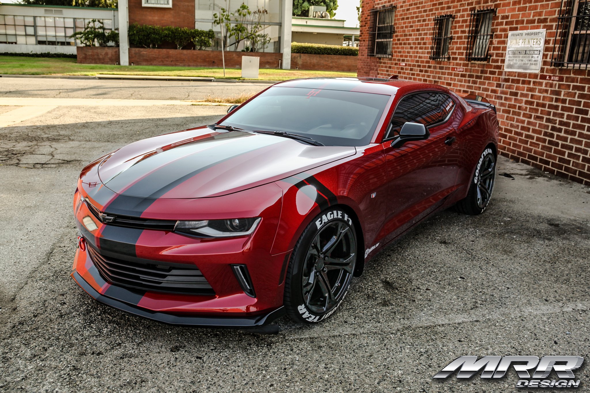 Камара красный. Chevrolet Camaro 2017 Red. Chevrolet Camaro SS 2017 Tuning. Chevrolet Camaro 2017 черный. Шевроле Камаро 2017 красная.