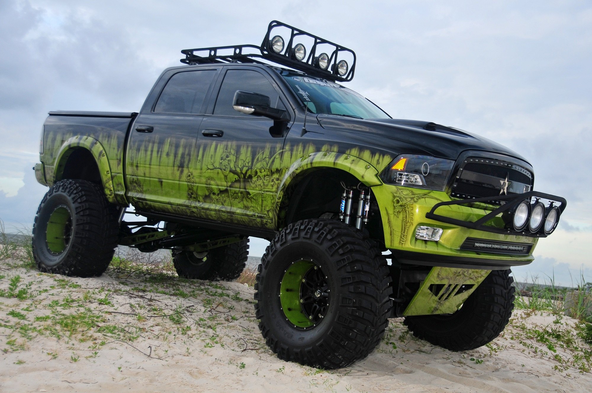 Рам хантер. Dodge Ram Prerunner. Додж Хантер. Dodge Ram Hunter. Monster Energy dodge Ram Prerunner dodge Trucks Ram, Trophy.