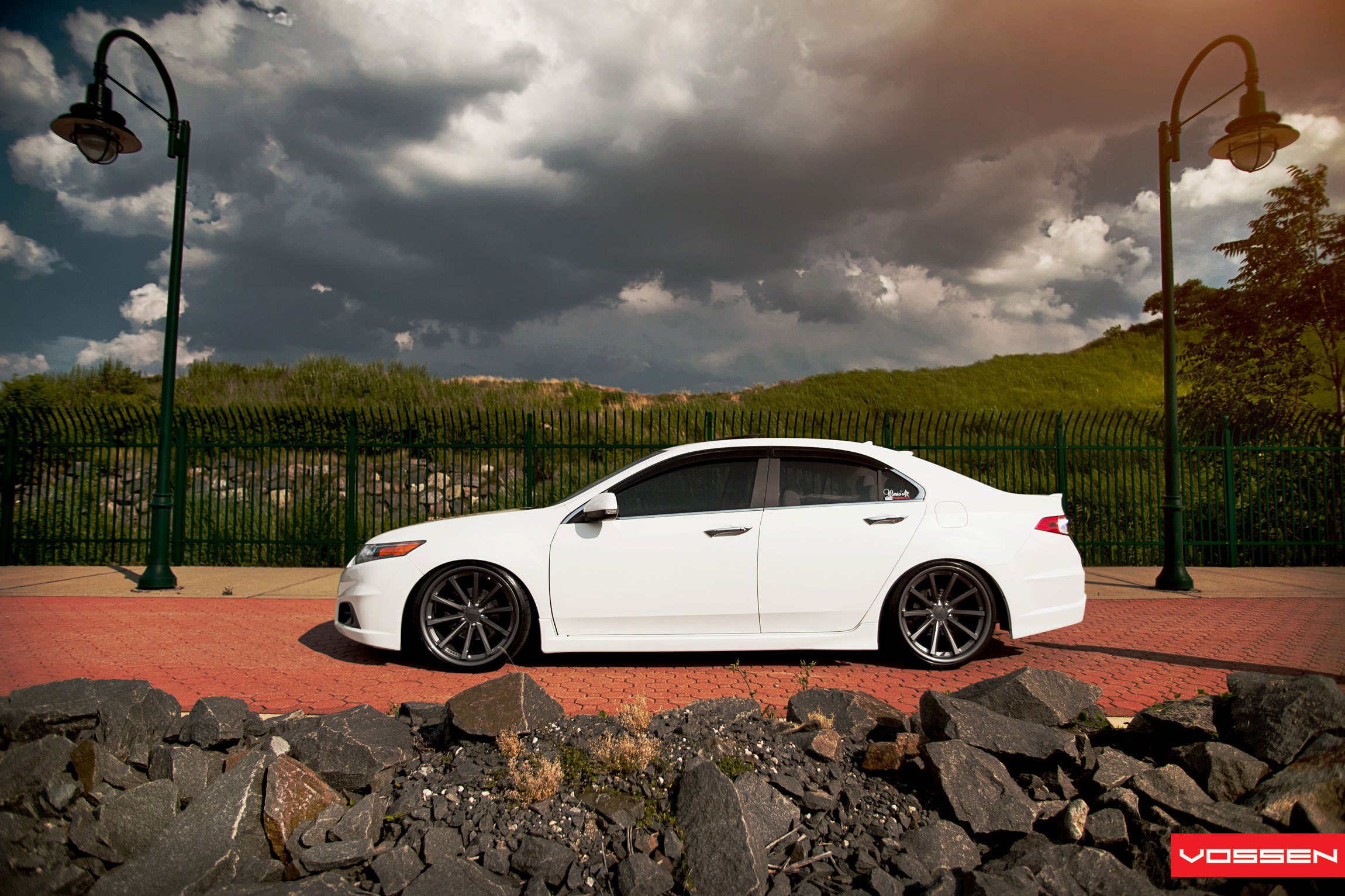 Honda Accord White Wheels