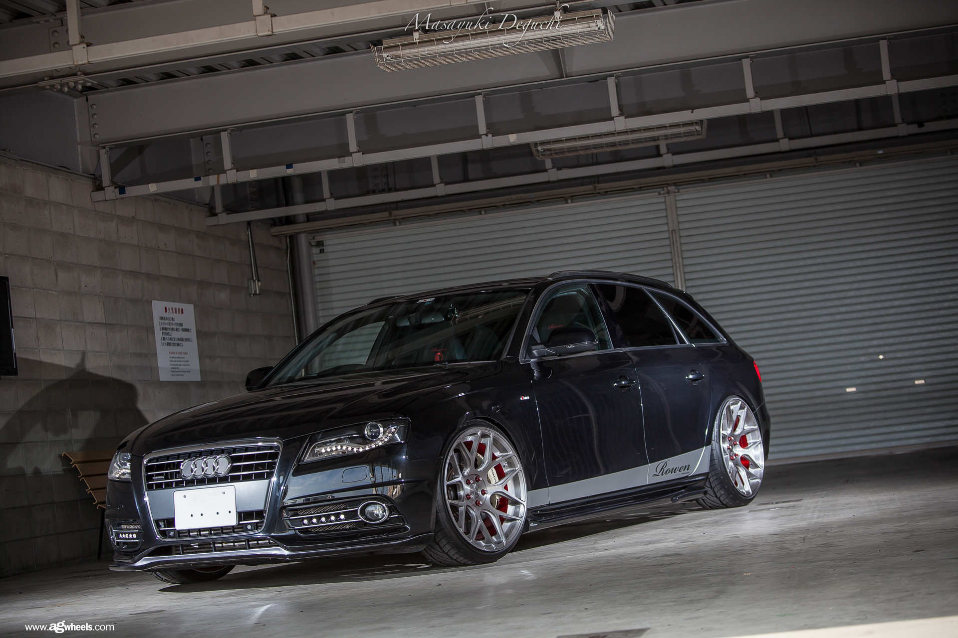 Aftermarket Side Skirts on Black Audi A4 - Photo by Avant Garde Wheels