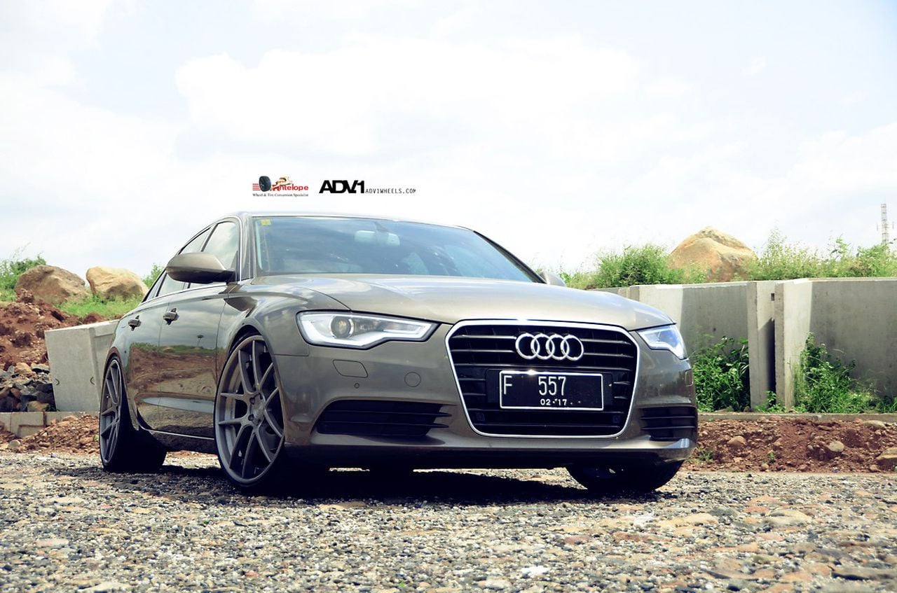 Gray Audi A6 with Chrome Billet Grille - Photo by ADV.1