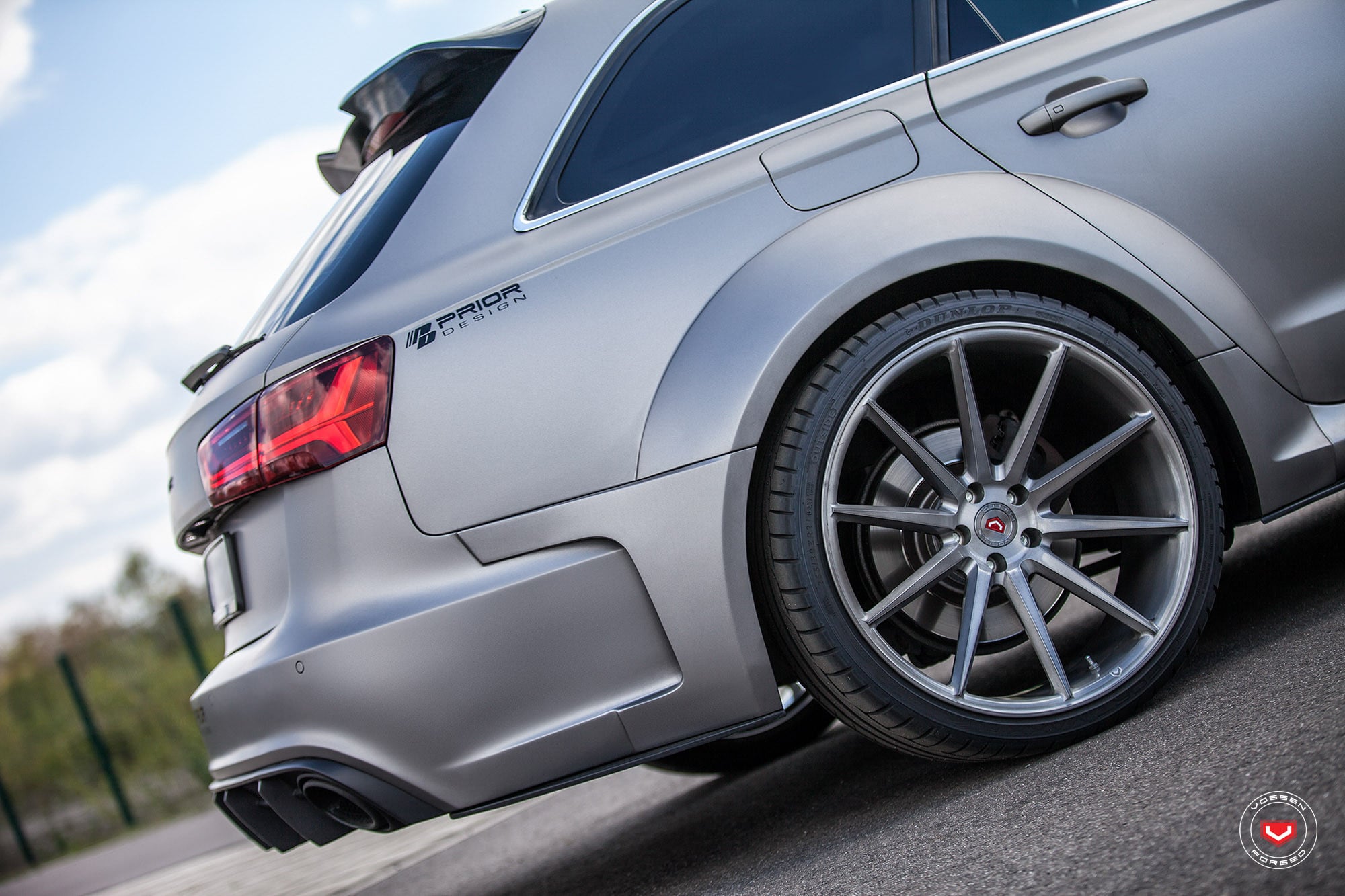 Wide Fenders On Audi S6 Avant - Photo by Vossen