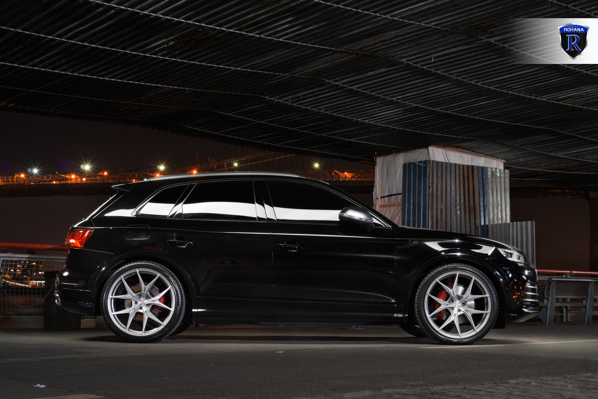 Black Audi Q5 with Aftermarket Side Skirts - Photo by Rohana