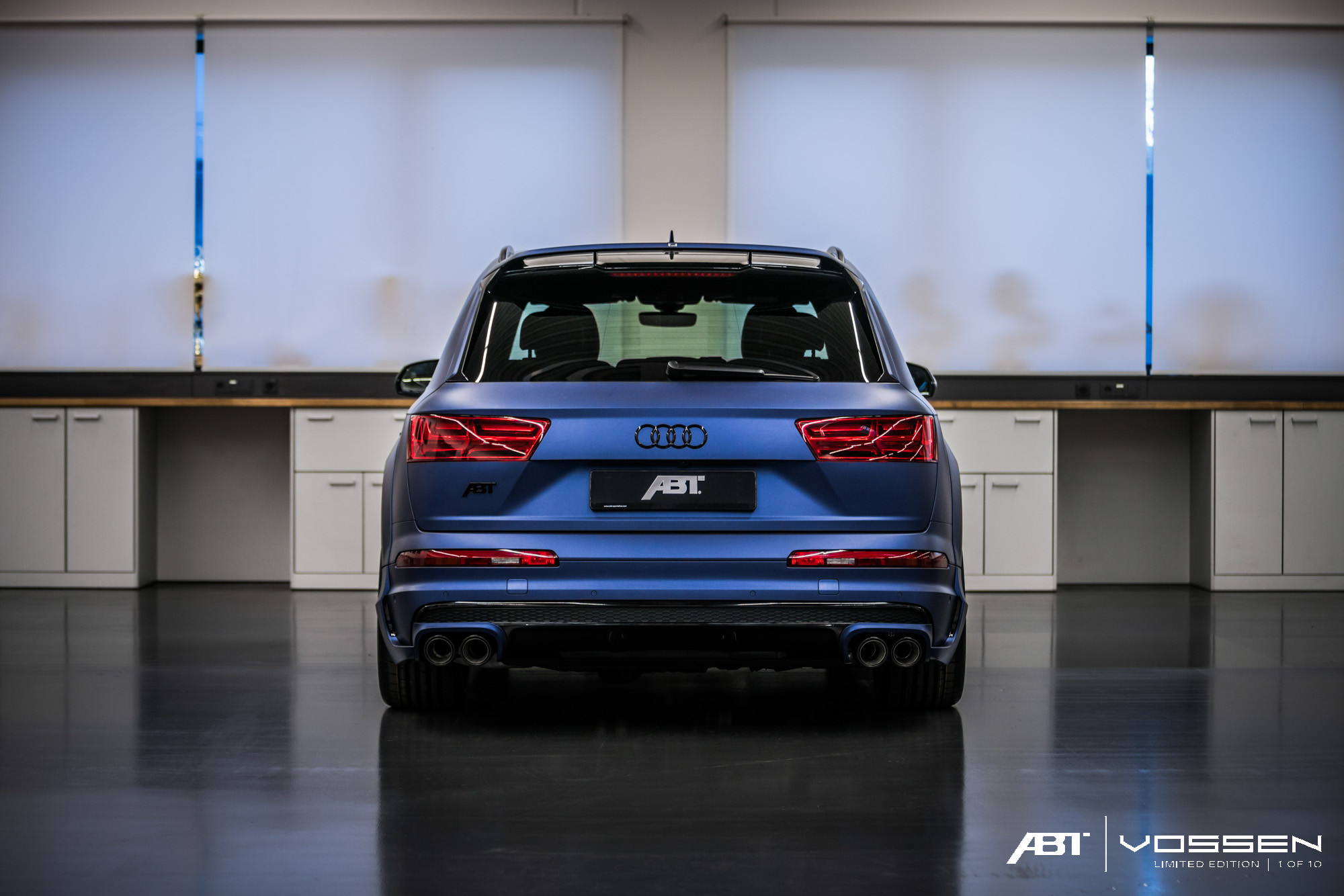 Red LED Taillights on Blue Audi Q7 - Photo by Vossen