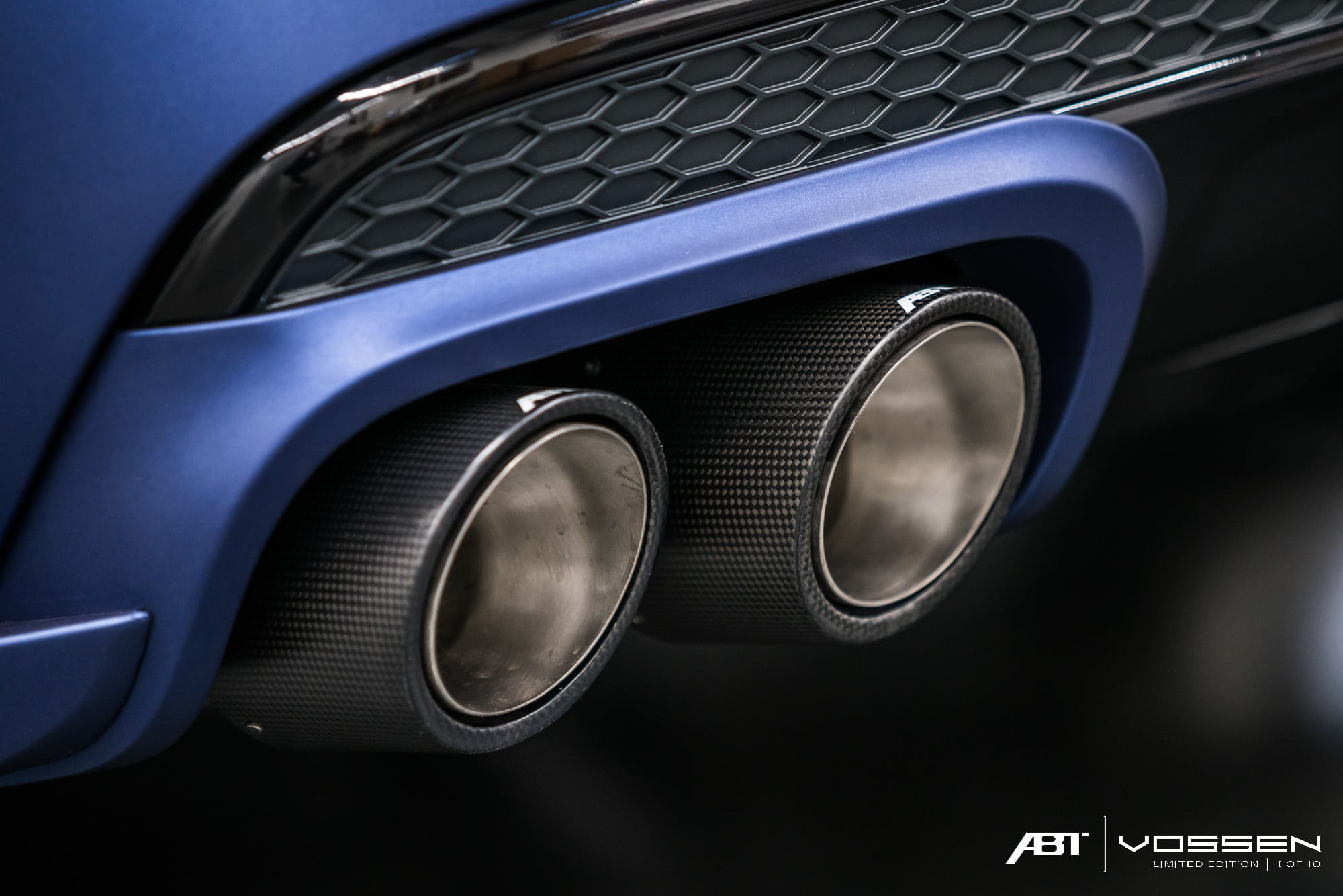 Blue Audi Q7 with Aftermarket ABT Exhaust System - Photo by Vossen