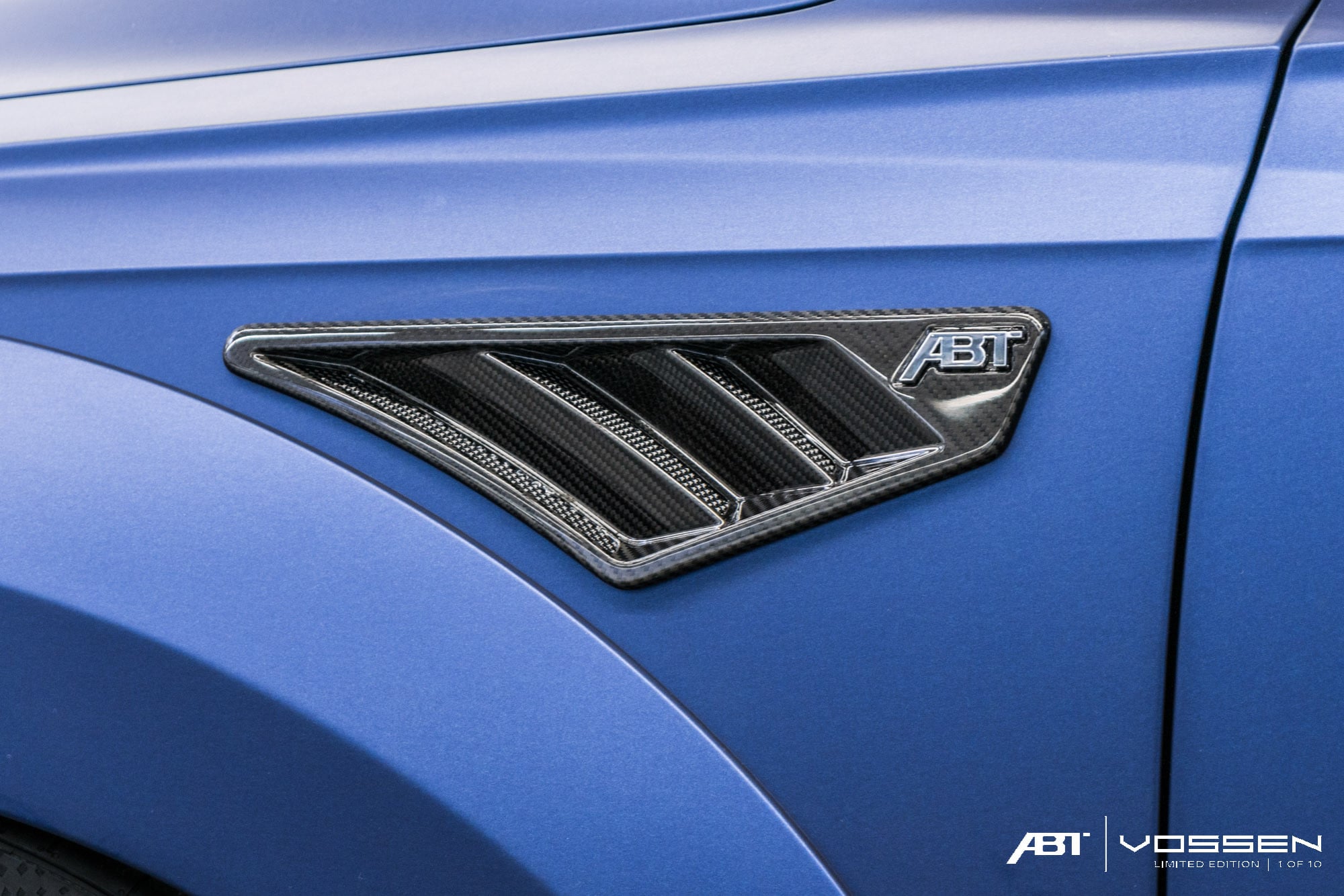 Blue Audi Q7 with Carbon Fiber Side Vents - Photo by Vossen
