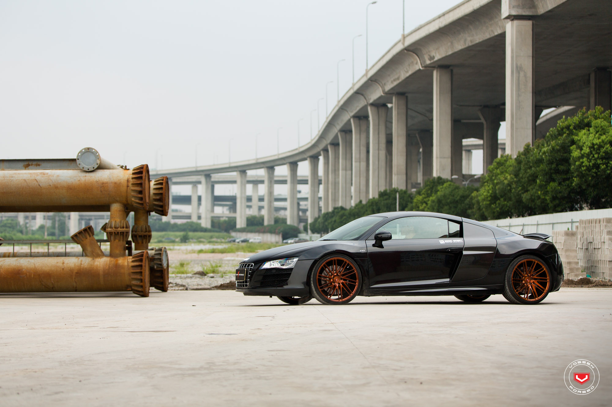Audi R8 Factory Spoiler - Photo by Vossen