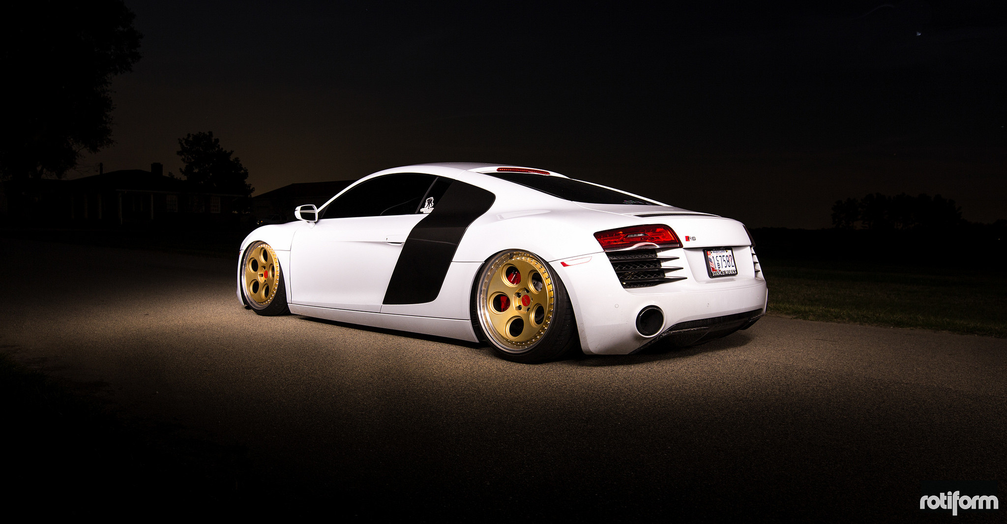 Gold Rotiform Rims With Polished Lips - Photo by Rotiform