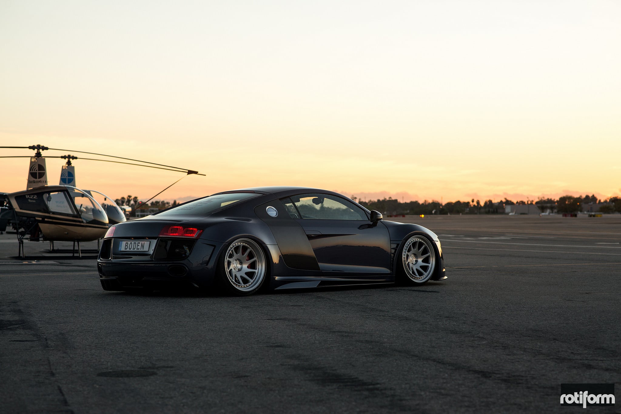 Custom Side Skirts on Audi R8 - Photo by Rotiform