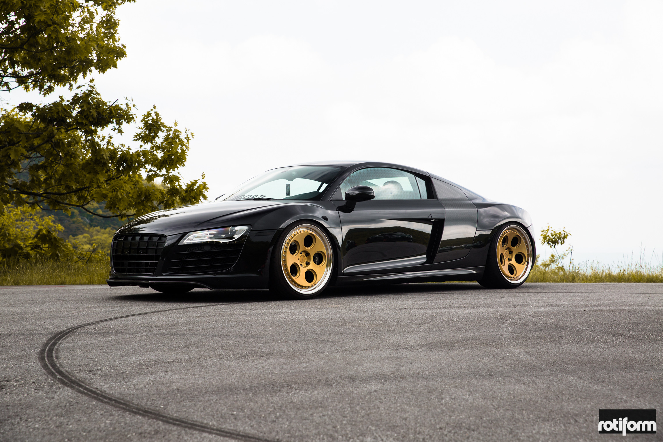 Black Audi R8 with Aftermarket Front Lip - Photo by Rotiform