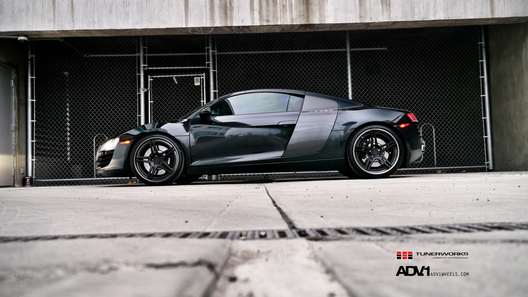 Aftermarket Side Scoops on Black Audi R8 - Photo by ADV.1