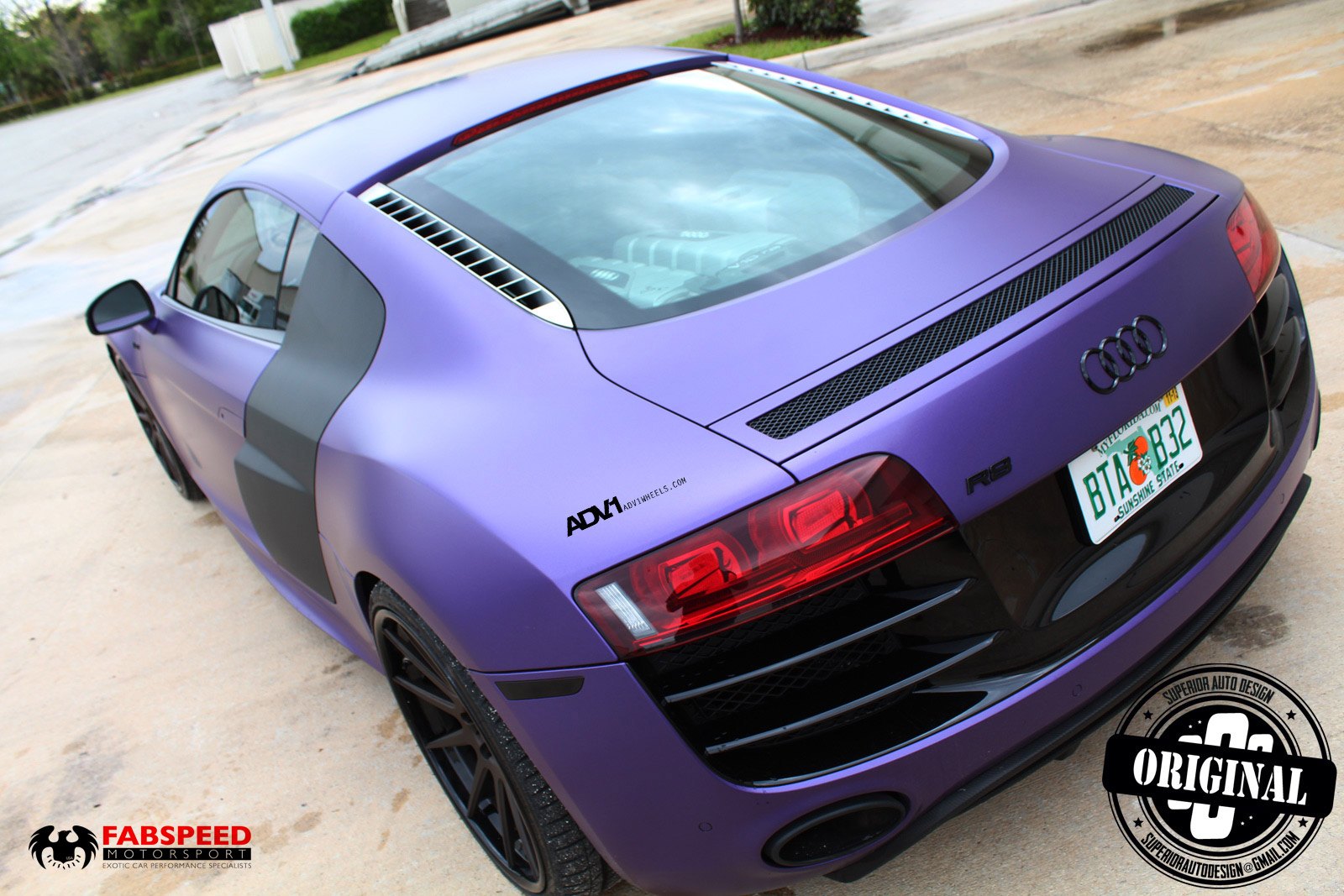 Градиент авто. Ауди r8 фиолетовый. Audi r8 Purple. Ауди р8 фиолетовая. Audi r8 фиолетовая.