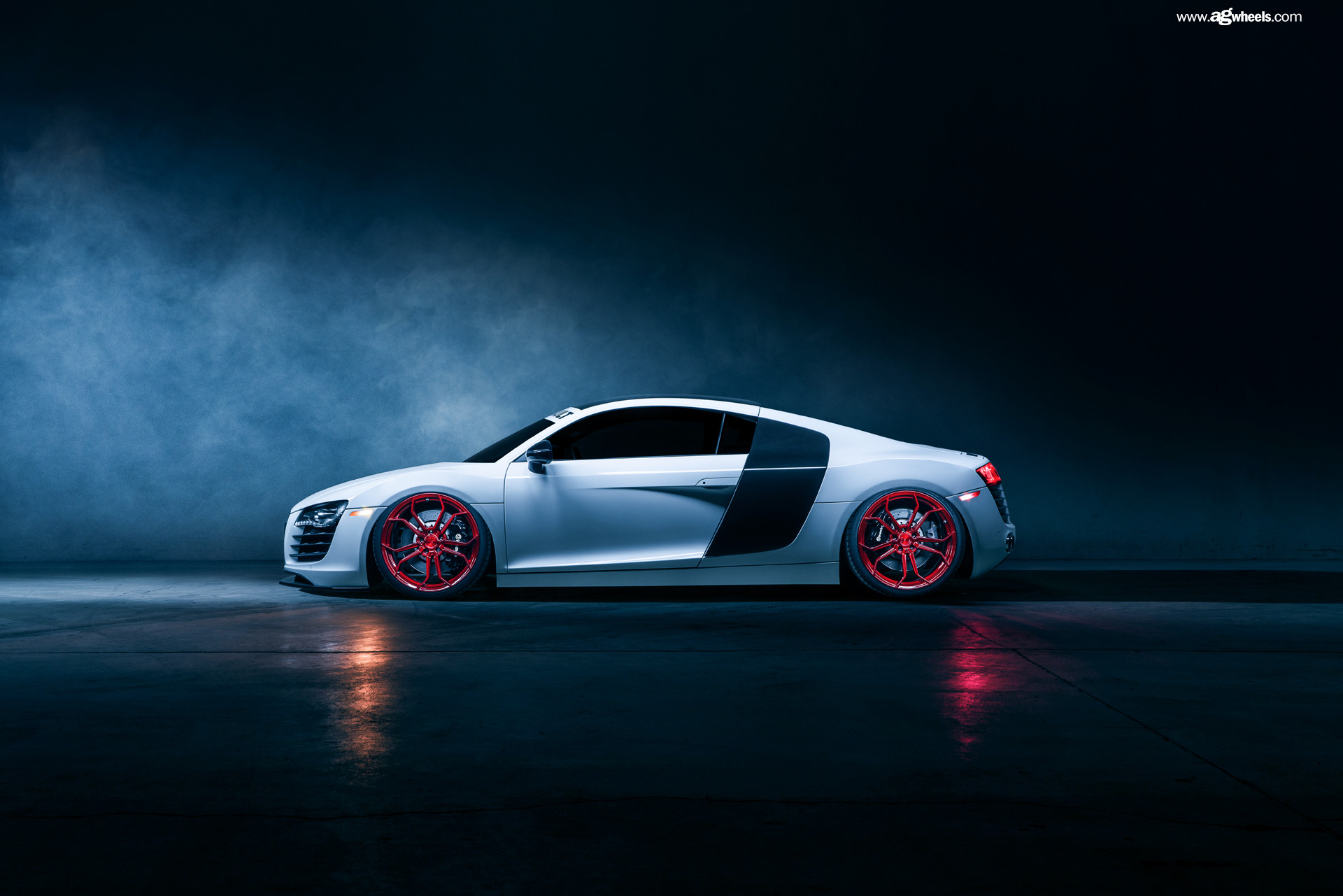 Red Avant Garde Rims on Audi R8 - Photo by Avant Garde