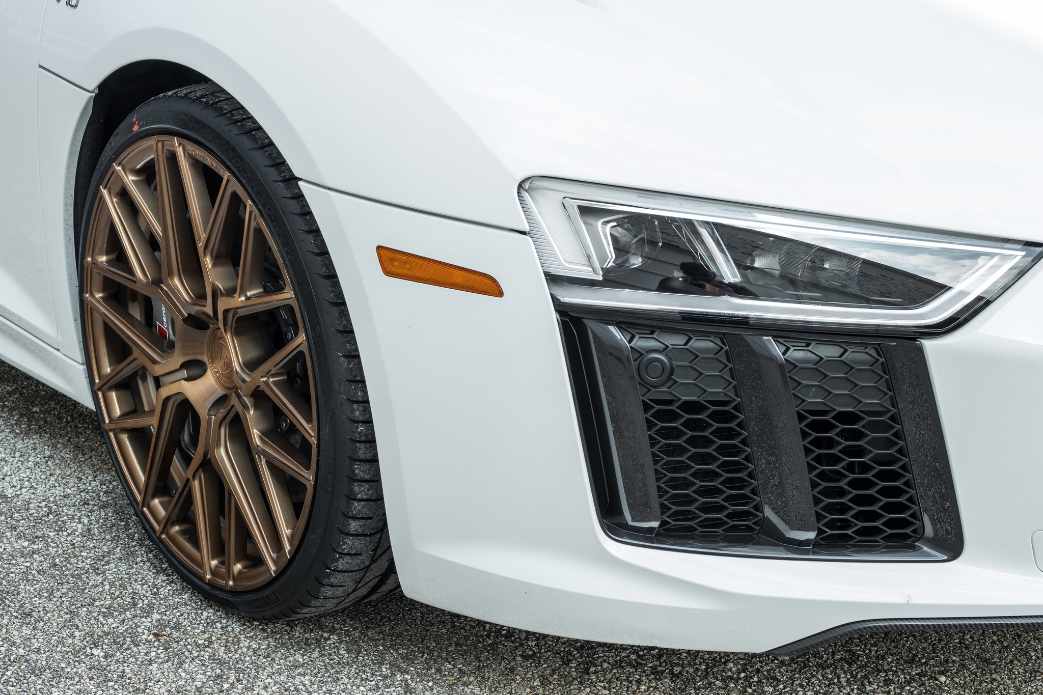 White Audi R8 with Bronze Rohana Wheels - Photo by zandbox