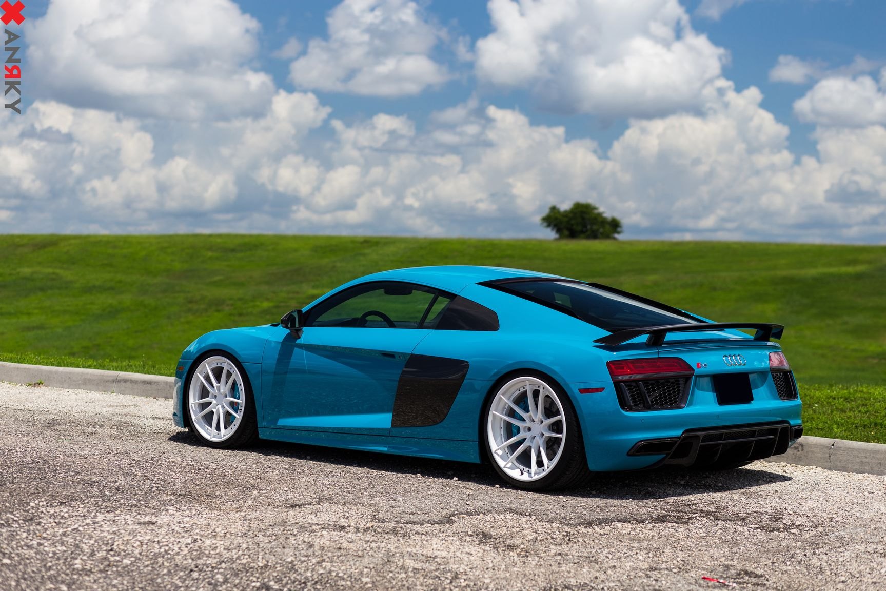 R8 5 2 Audi Blue 2013