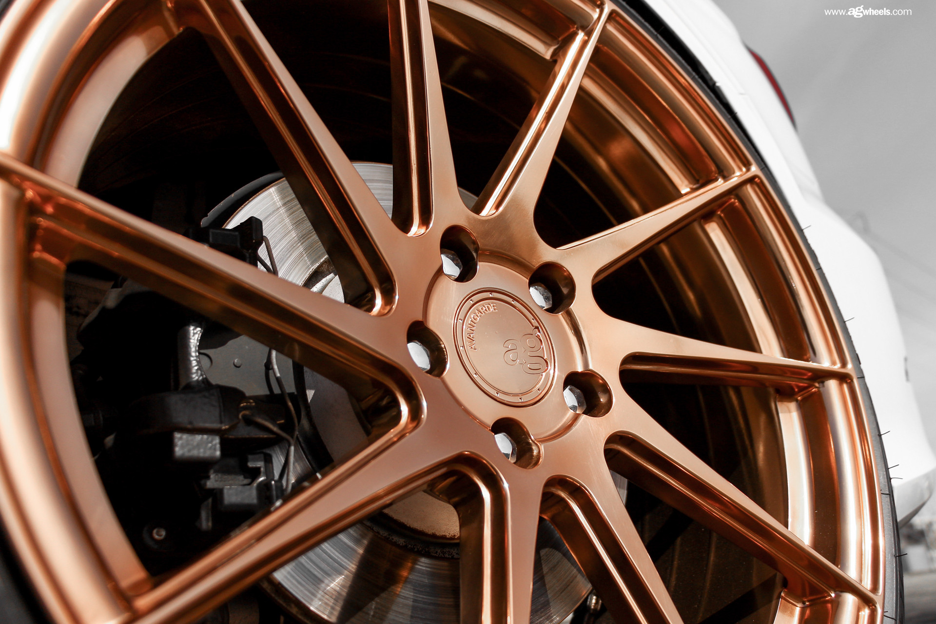 Custom painted Avant Garde M 621 Rims - Photo by Avant Garde