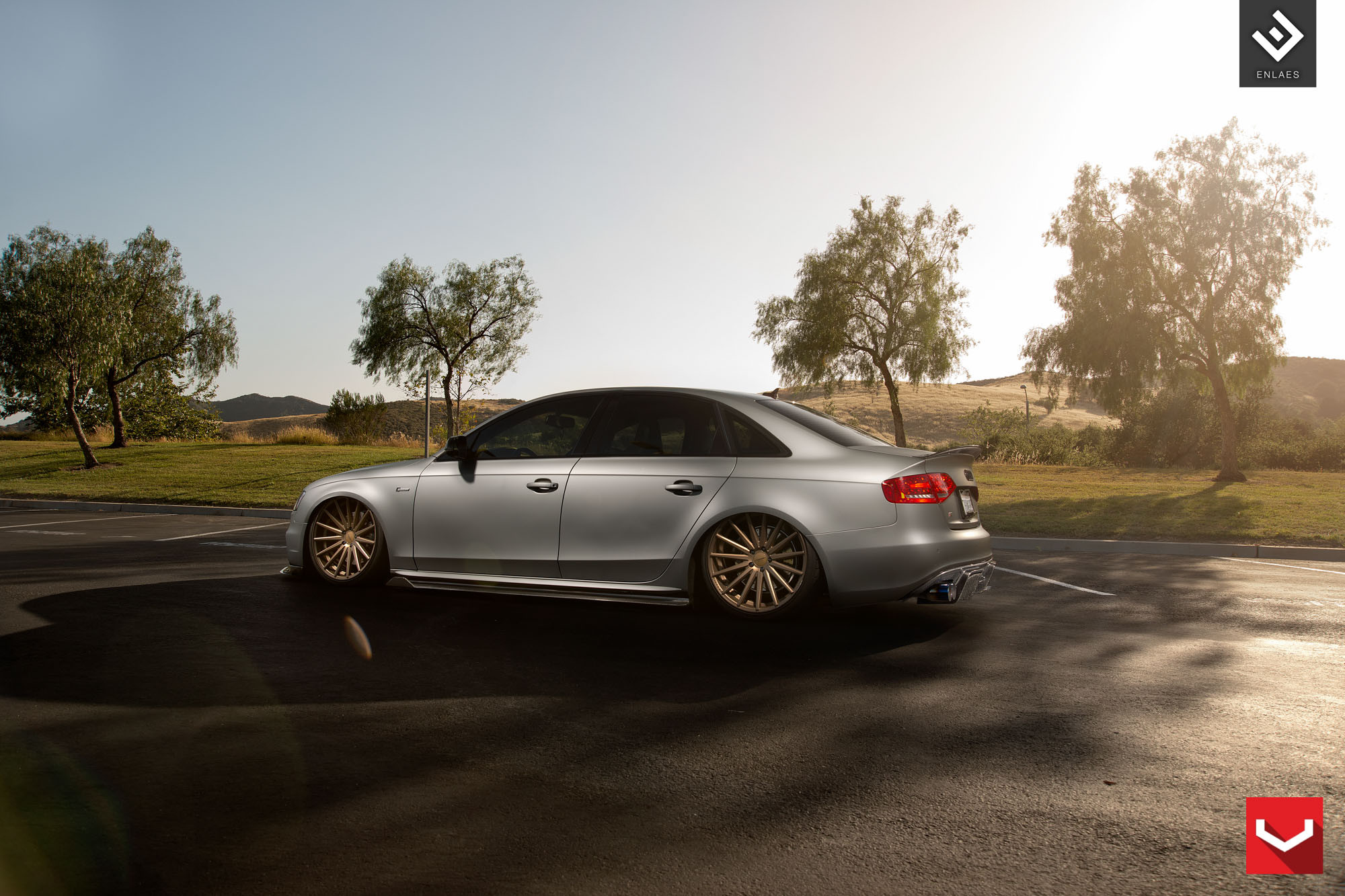Aftermarket Rear Spoiler on Audi S4 - Photo by Vossen