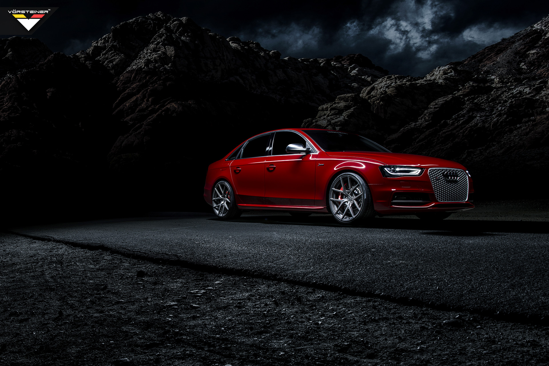 Custom Side Skirts on Red Audi S4 - Photo by Vorstiner