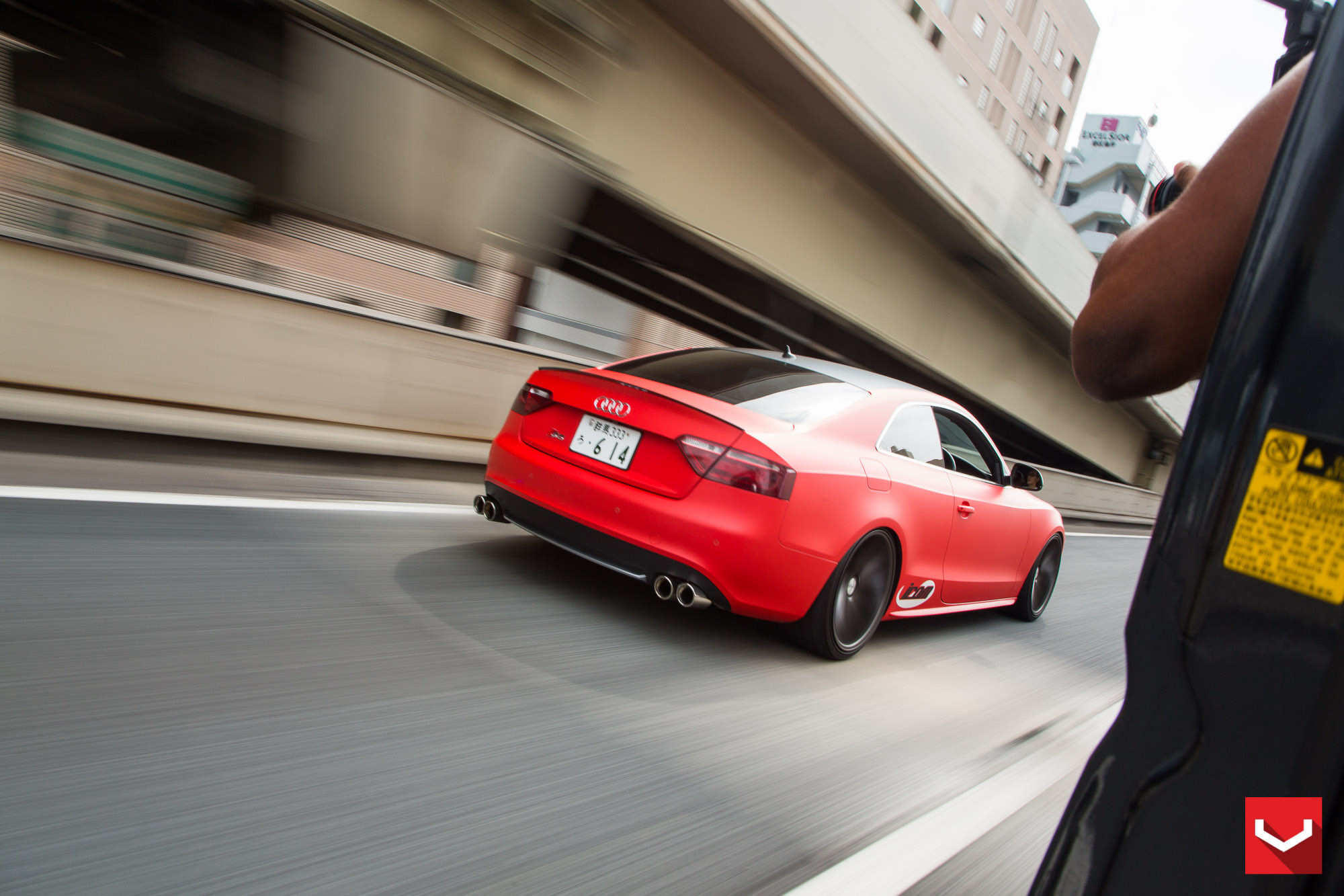 Aftermarket Rear Diffuser on Audi S5 - Photo by Vossen