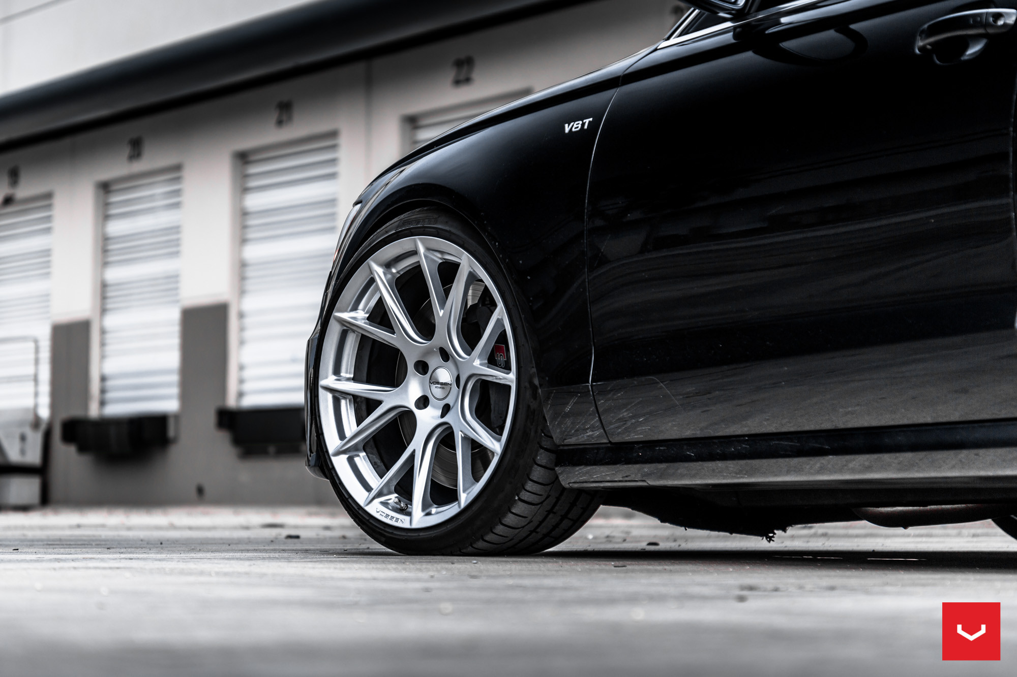 Vossen VFS6 Gloss Silver Rims - Photo by Vossen