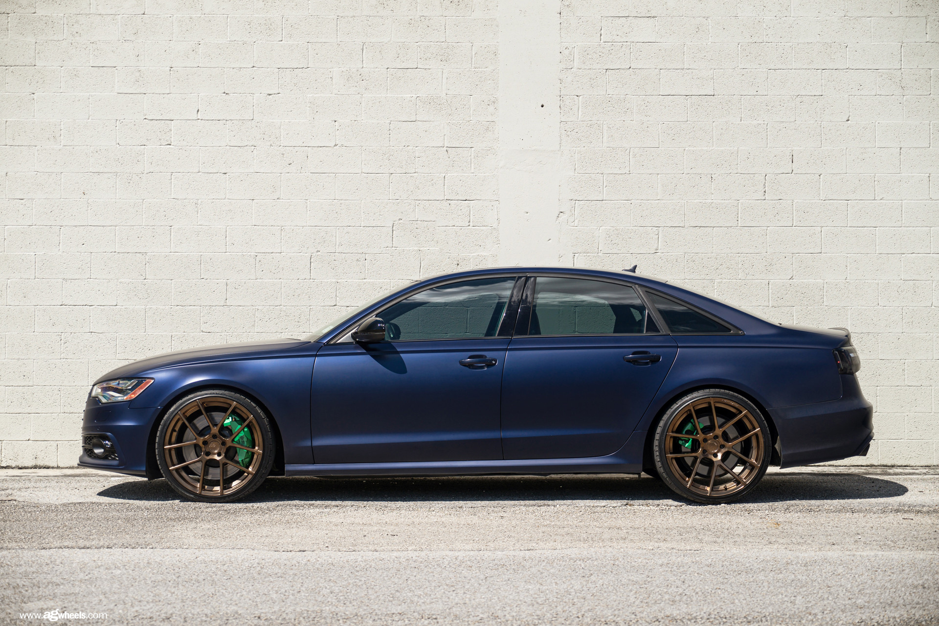 Audi S6 Sedan With Lowered Suspension - Photo by Avant Garde