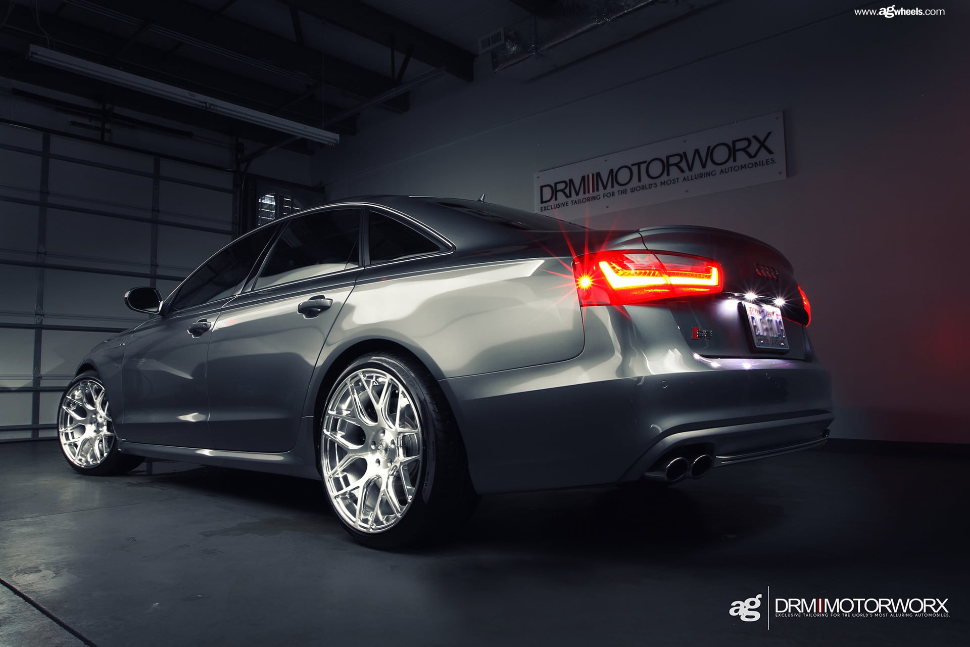 M310 Hyper Silver Rims - Photo by Avant Garde