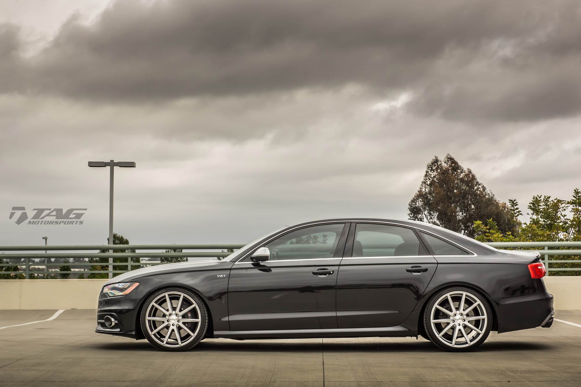 Lowered Audi S6 Quattro - Photo by Vossen