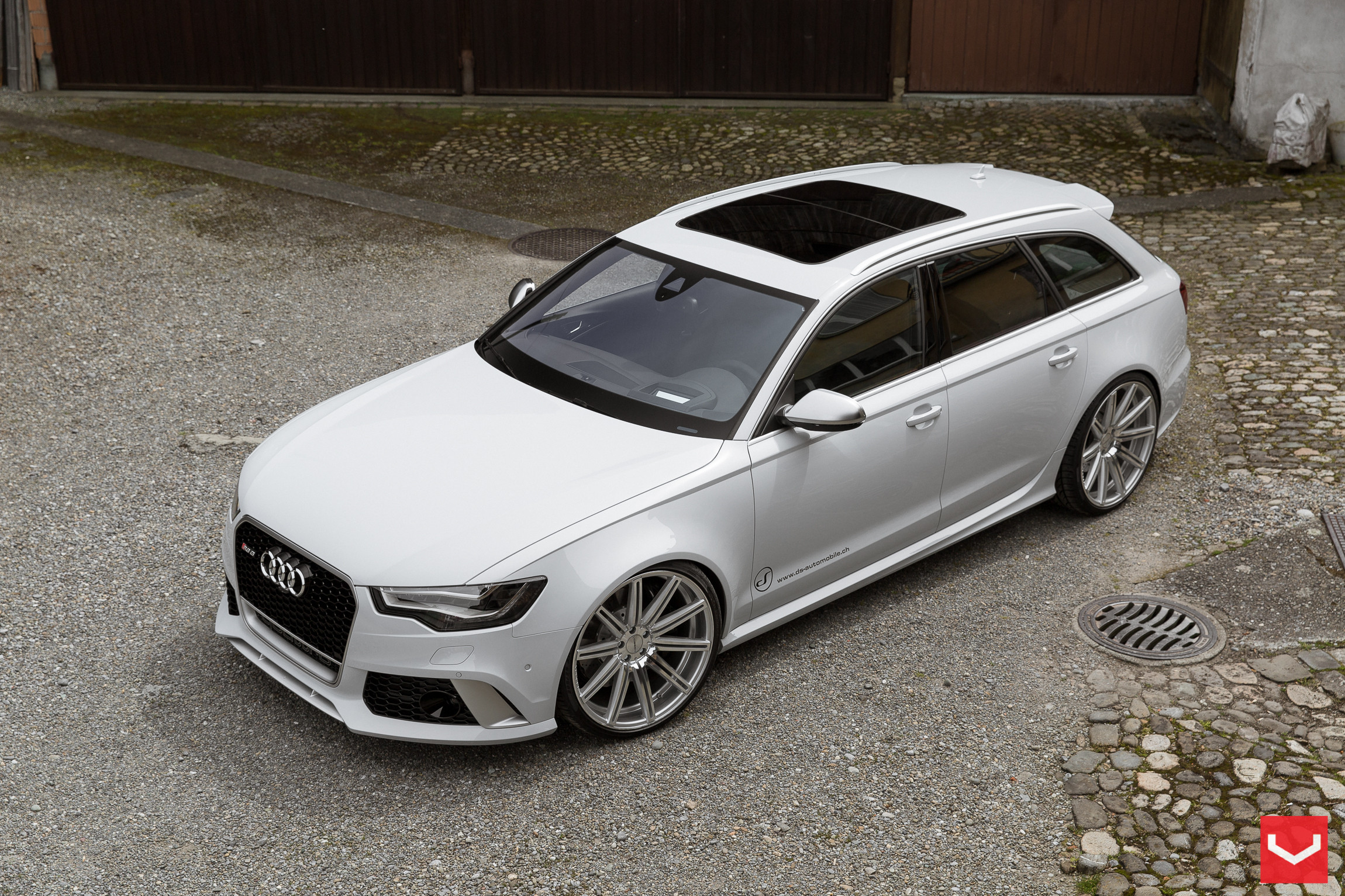 Custom Roof on White Audi S6 - Photo by Vossen