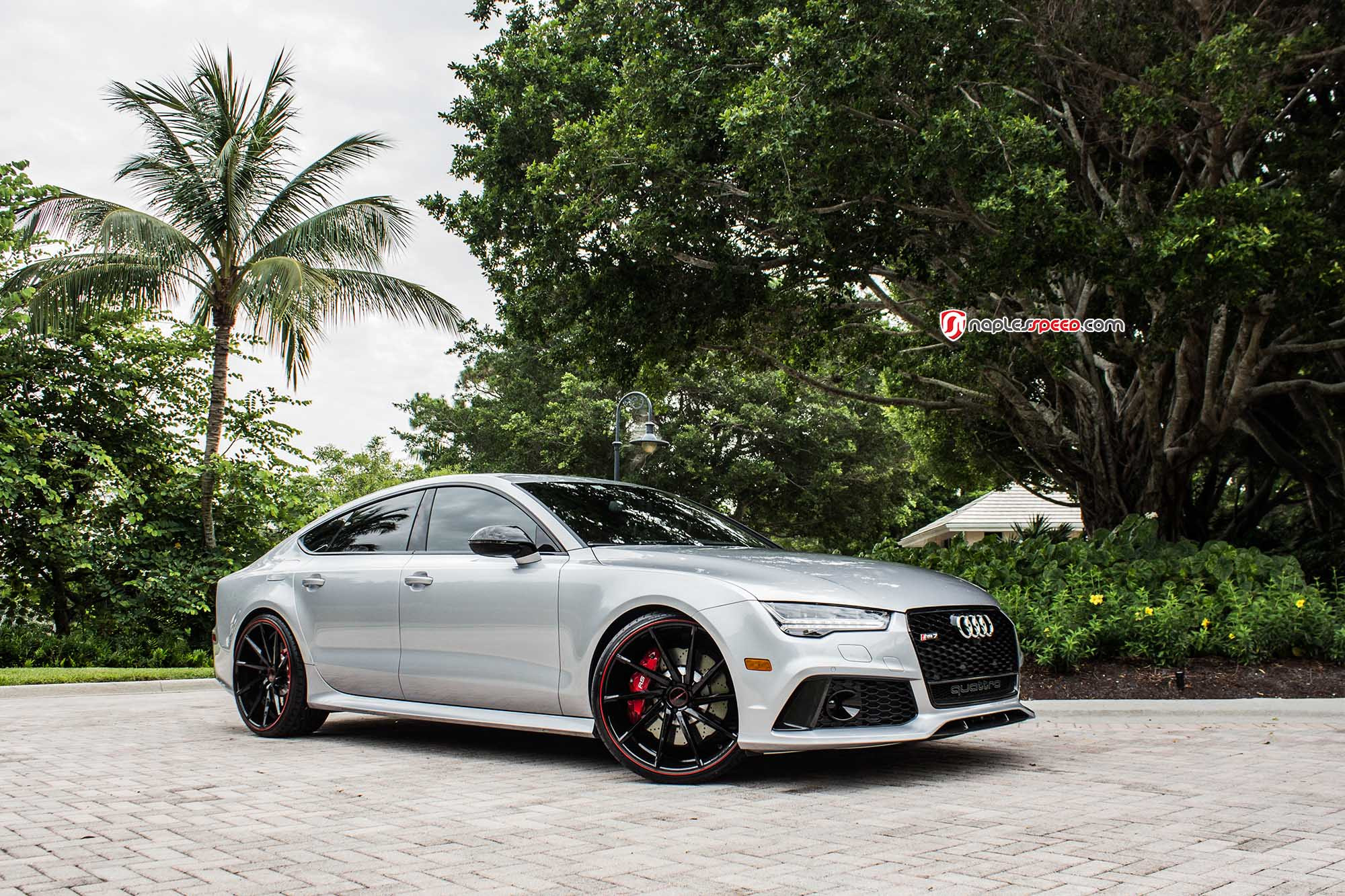 Aftermarket Black Side Mirrors on Audi S7 - Photo by Vossen