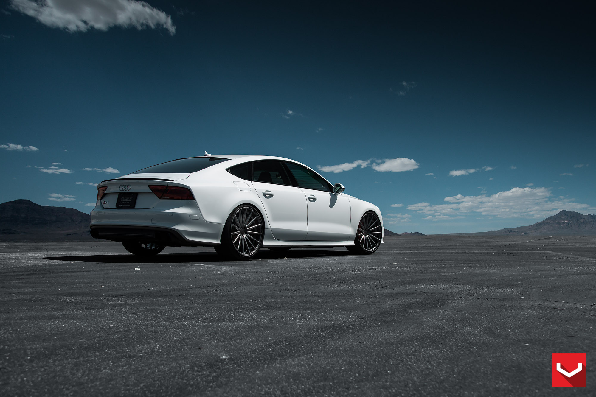 Aftermarket Side Skirts on White Audi S7 - Photo by Vossen